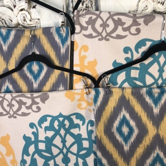 Euphoria Bundle of 4 Throw Pillow Covers Gray, Yellow, and Turquoise - Picture 4 of 7